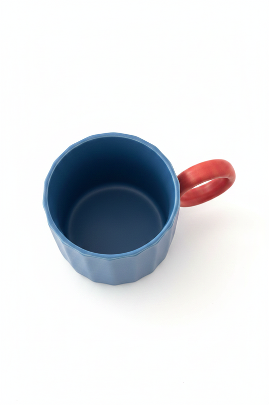 Mug azul cenital fondo blanco