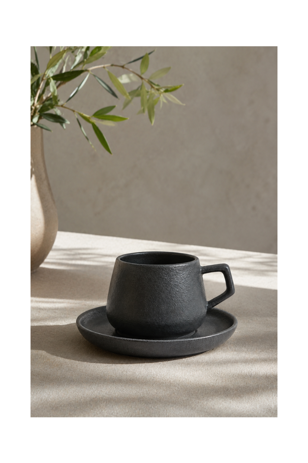 TAZA + PLATO GRIS S
