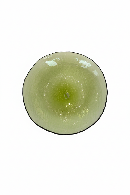 Bol verde fondo blanco puro