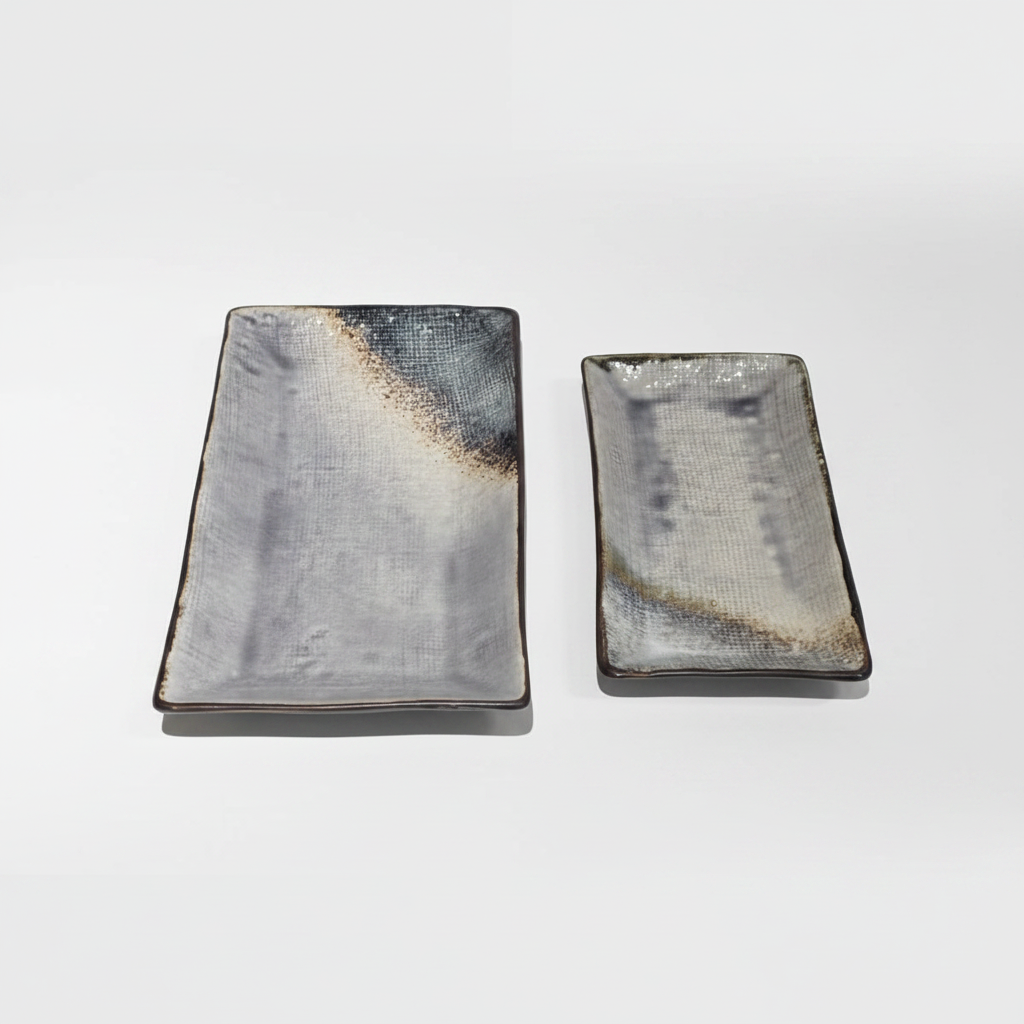 Dos bandejas cerámicas — fondo blanco web