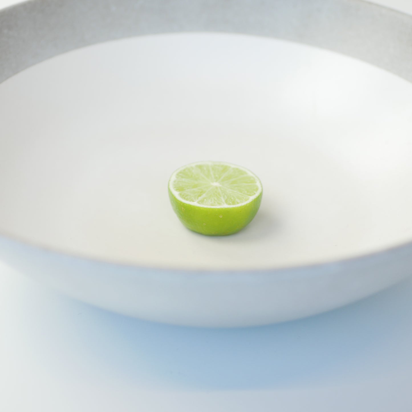ENSALADERA GRIS