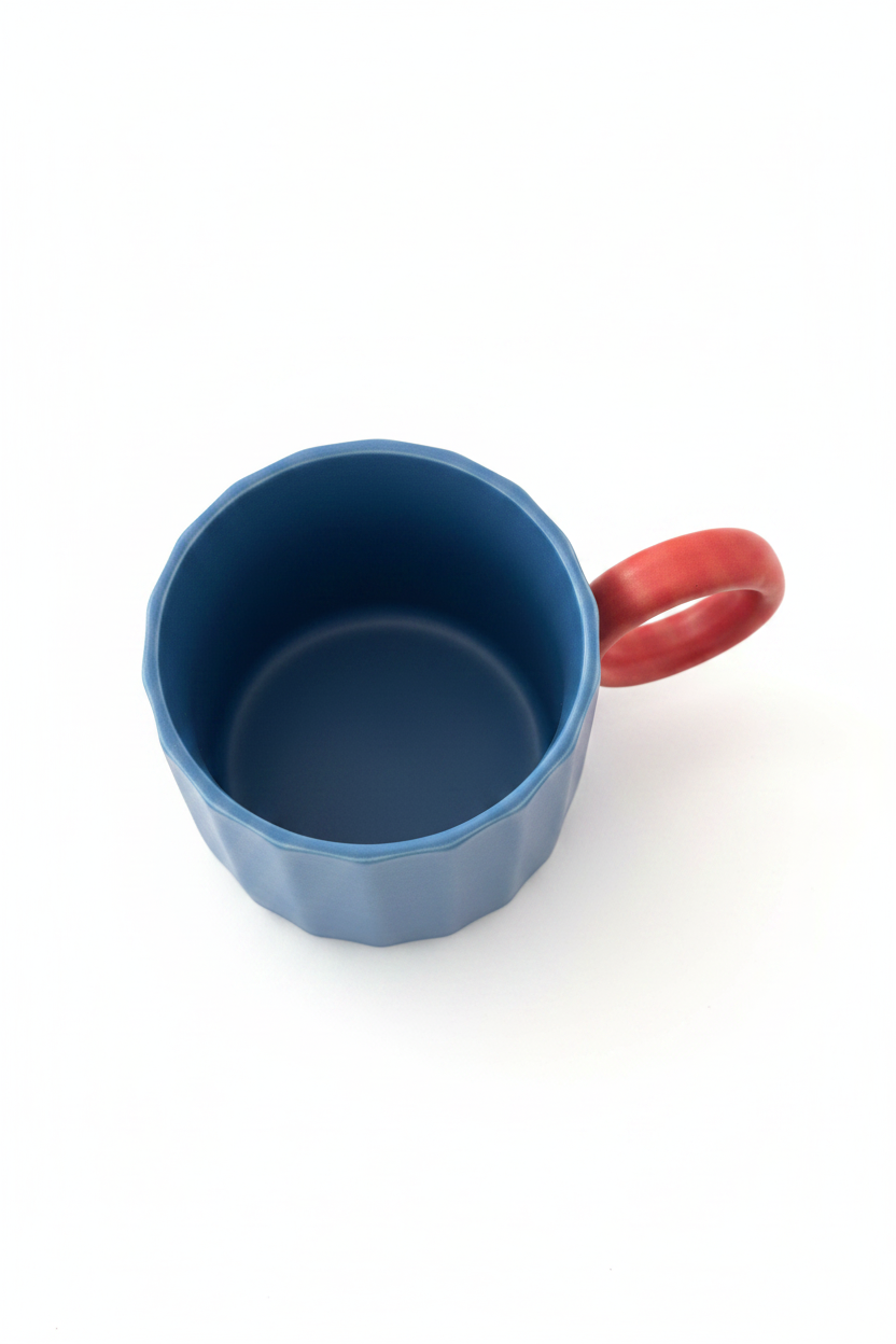 Mug azul cenital fondo blanco