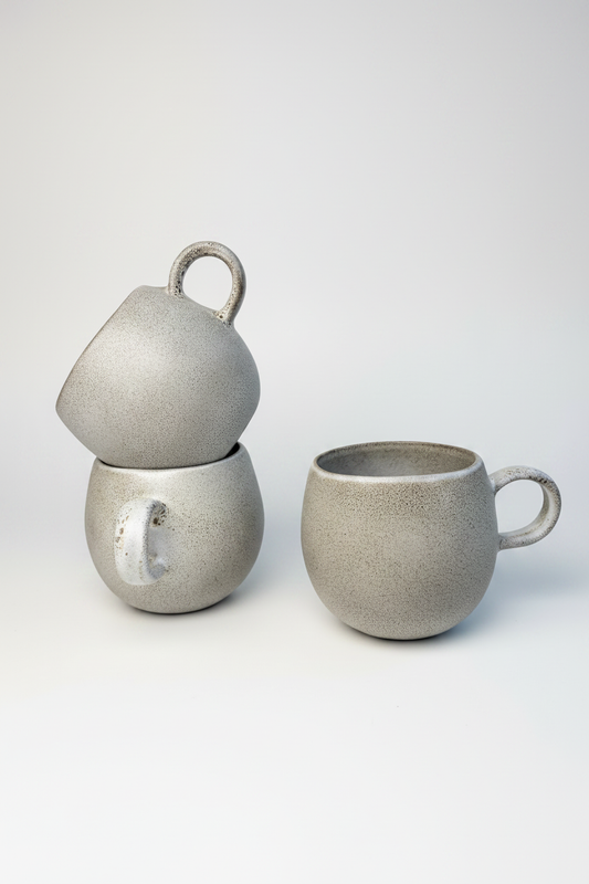 Tazas Volcánicas — Fondo Blanco