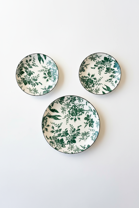 Tres platos botánico verde
